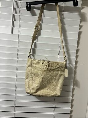Cabin Creek Cream Floral-Embossed Shoulder Bag